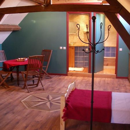 Le Trot'In Chair Bed and Breakfast Martigny-le-Comte Buitenkant foto
