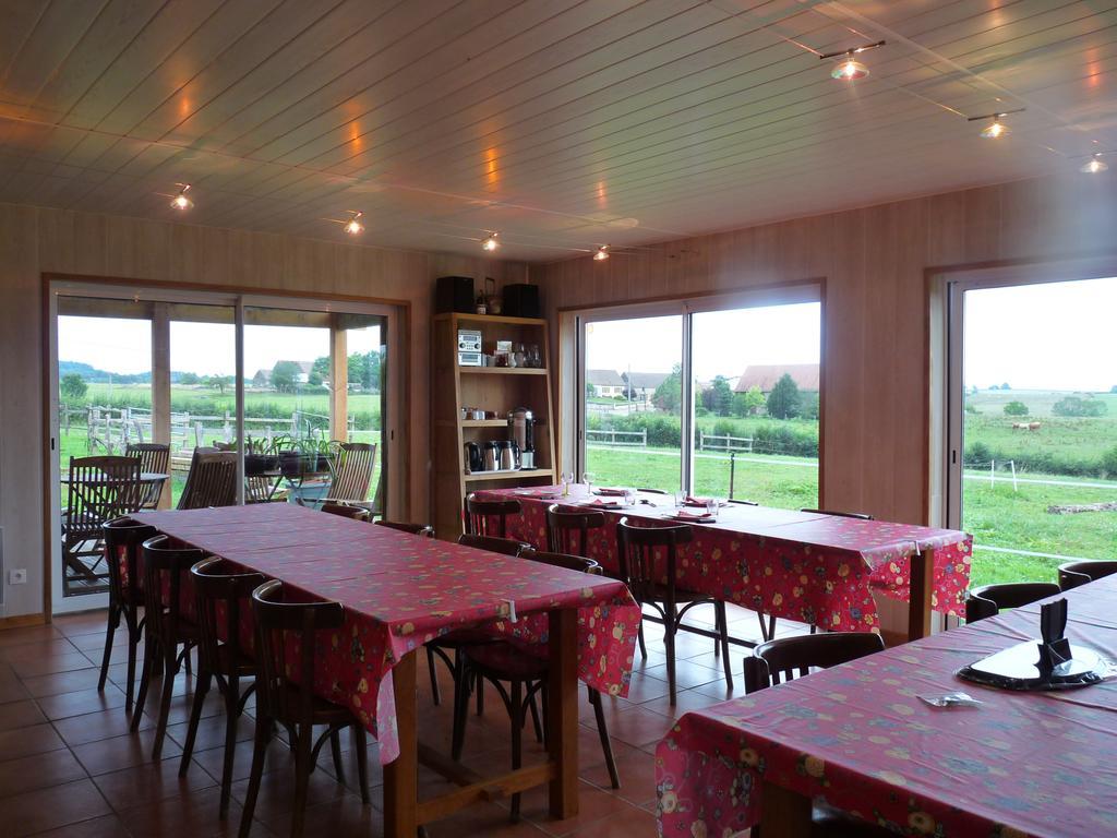 Le Trot'In Chair Bed and Breakfast Martigny-le-Comte Buitenkant foto