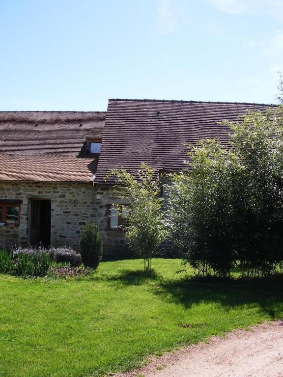 Le Trot'In Chair Bed and Breakfast Martigny-le-Comte Buitenkant foto