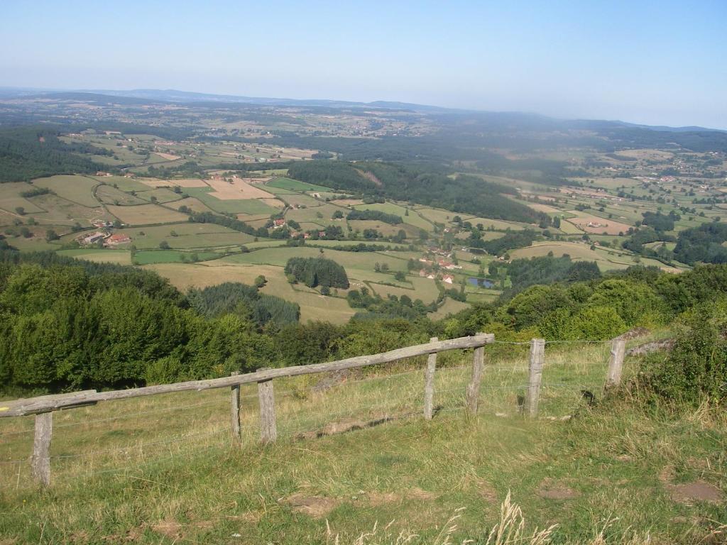 Le Trot'In Chair Bed and Breakfast Martigny-le-Comte Buitenkant foto